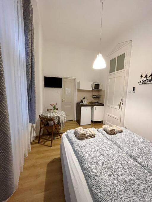 12# Sunflower Cozy Apartment Budapeste Exterior foto
